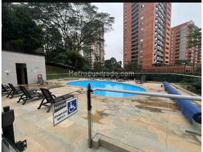 Apartamento de 3 alcobas en venta en El Poblado, Medellín, 110 m² · foto 10 de 20