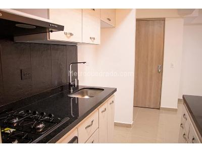 Apartamento de 2 alcobas en venta en Amazonia, Bello, 64 m² · foto 13 de 18