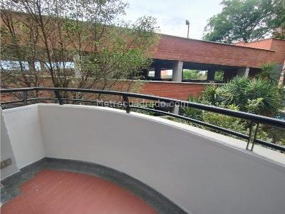 Apartamento de 2 alcobas en arriendo en Loma Del Indio, Medellín, 65 m² · foto 6 de 15