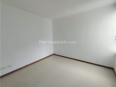 Apartamento de 2 alcobas en arriendo en Loma Del Indio, Medellín, 65 m² · foto 13 de 15