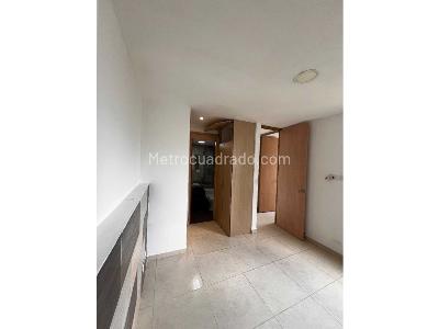 Apartamento de 3 alcobas en venta en La Gabriela, Bello, 72 m² · foto 8 de 16