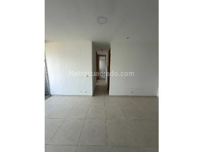 Apartamento de 3 alcobas en venta en La Gabriela, Bello, 72 m² · foto 14 de 16