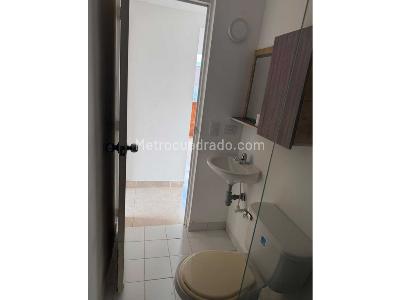 Apartamento de 2 alcobas en venta en Bello, Bello, 41 m² · foto 9 de 20