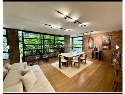 Apartamento de 3 alcobas en venta en El Poblado, Medellín, 202 m² · foto 2 de 20