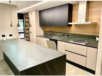 Apartamento de 3 alcobas en venta en El Poblado, Medellín, 202 m² · foto 6 de 20