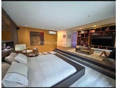 Apartamento de 3 alcobas en venta en El Poblado, Medellín, 400 m² · foto 17 de 20