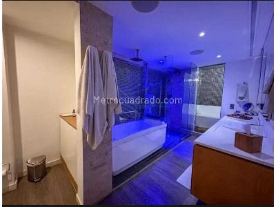 Apartamento de 3 alcobas en venta en El Poblado, Medellín, 400 m² · foto 20 de 20