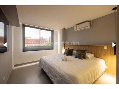 Apartamento de 3 alcobas en venta en Laureles, Medellín, 104 m² · foto 16 de 17
