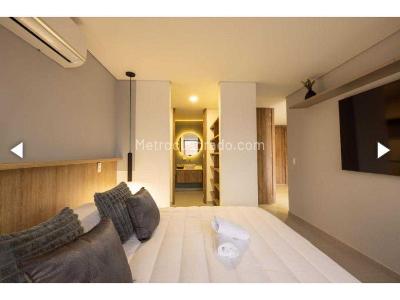 Apartamento de 3 alcobas en venta en Laureles, Medellín, 104 m² · foto 9 de 17