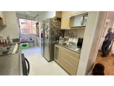 Apartamento de 3 alcobas en venta en El Poblado, Medellín, 158 m² · foto 18 de 20