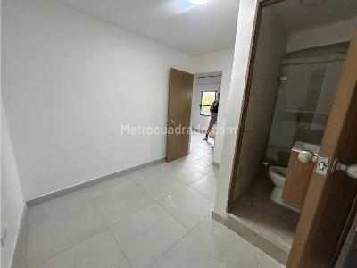 Apartamento de 3 alcobas en arriendo en Belen Las Margaritas, Medellín, 80 m² · foto 3 de 16