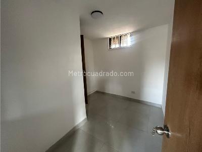 Apartamento de 3 alcobas en arriendo en Belen Las Margaritas, Medellín, 80 m² · foto 9 de 16