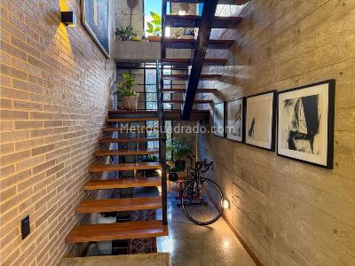 Casa de 4 alcobas en venta en Loma Del Escobero, Envigado, 1821 m² · foto 17 de 20