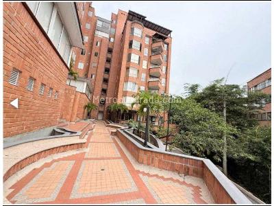 Apartamento de 3 alcobas en venta en San Lucas, Medellín, 108 m² · foto 12 de 12