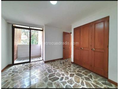 Apartamento en venta en El Poblado, Medellín · foto 14 de 20