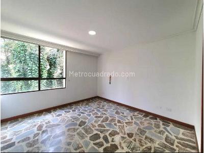 Apartamento en venta en El Poblado, Medellín · foto 18 de 20