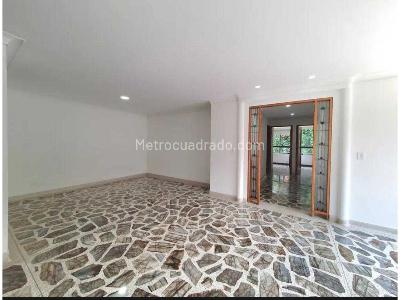 Apartamento en venta en El Poblado, Medellín · foto 5 de 20