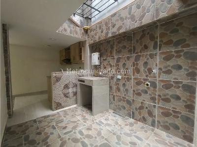 Casa en arriendo en Lopez De Mesa, Medellín · foto 12 de 12