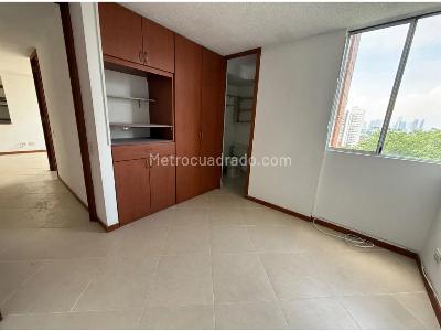 Apartamento de 2 alcobas en arriendo en Loma Del Indio, Medellín, 60 m² · foto 7 de 11