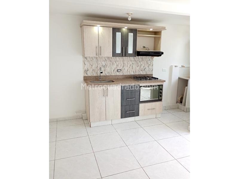 Piso – Bello - Vista 3