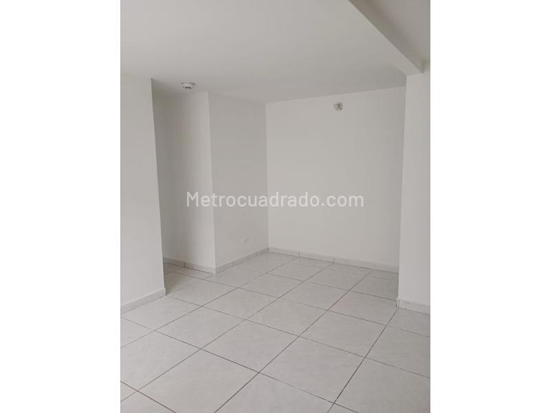 Piso – Bello - Vista 5