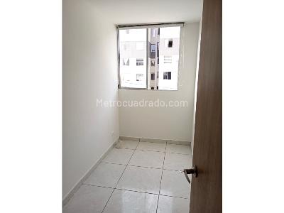 Apartamento de 3 alcobas en venta en Niquia, Bello, 45 m² · foto 10 de 14