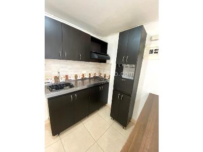 Apartamento de 3 alcobas en arriendo en Florencia, Medellín, 80 m² · foto 2 de 20