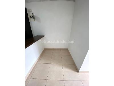 Apartamento de 3 alcobas en arriendo en Florencia, Medellín, 80 m² · foto 5 de 20