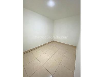 Apartamento de 3 alcobas en arriendo en Florencia, Medellín, 80 m² · foto 12 de 20