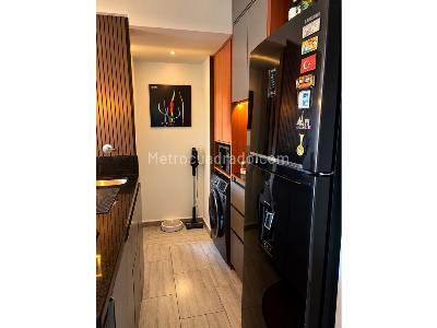 Apartamento de 2 alcobas en venta en Parte Alta, Medellín, 42 m² · foto 3 de 10