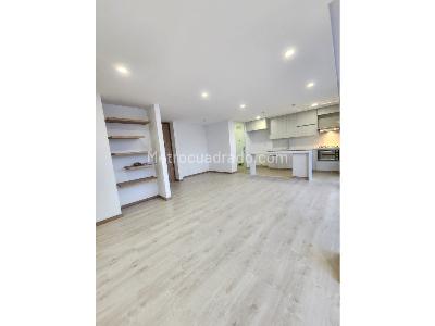 Apartamento en venta en Itagui, Itagüí · foto 3 de 10