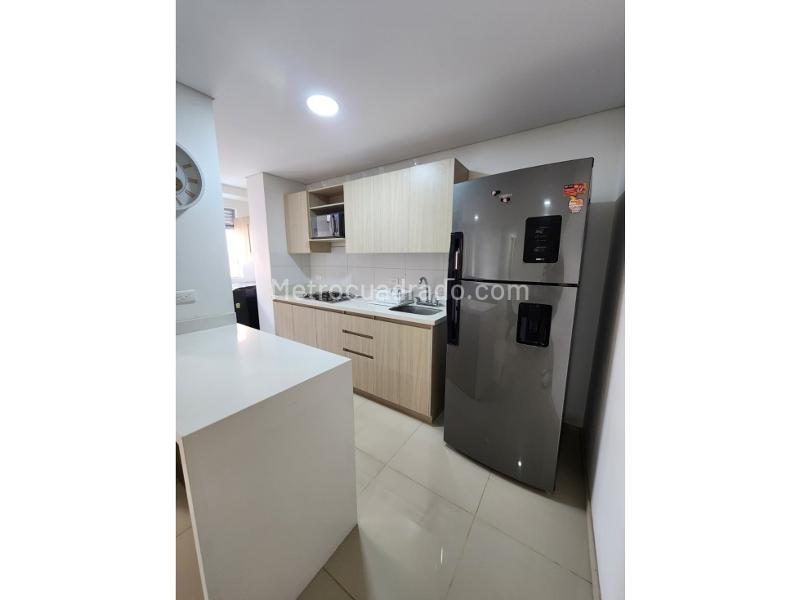 Apartamento Amoblado de 3 Alcobas en Itagüí, Acacias