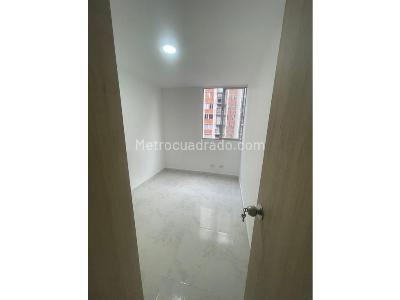 Apartamento de 2 alcobas en venta en Niquia, Bello, 54 m² · foto 12 de 20