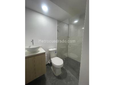 Apartamento de 2 alcobas en venta en Niquia, Bello, 54 m² · foto 18 de 20