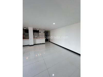 Apartamento de 3 alcobas en venta en Itagui, Itagüí, 112 m² · foto 5 de 20