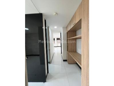 Apartamento de 3 alcobas en venta en Itagui, Itagüí, 112 m² · foto 11 de 20
