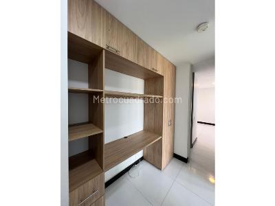Apartamento de 3 alcobas en venta en Itagui, Itagüí, 112 m² · foto 12 de 20