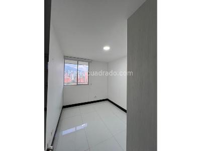Apartamento de 3 alcobas en venta en Itagui, Itagüí, 112 m² · foto 20 de 20