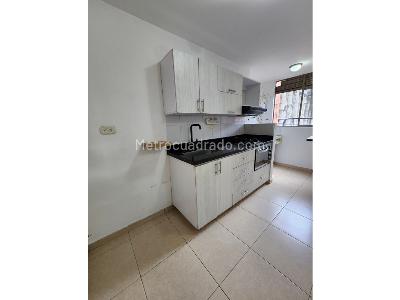 Apartamento en venta en El Poblado, Medellín · foto 2 de 17