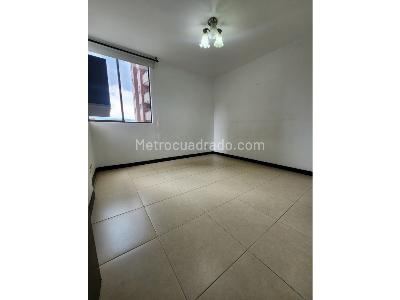 Apartamento en venta en El Poblado, Medellín · foto 8 de 17