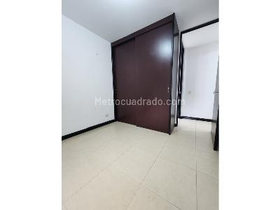 Apartamento en venta en El Poblado, Medellín · foto 13 de 17