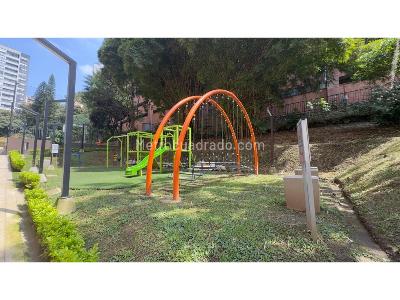 Apartamento de 2 alcobas en venta en Envigado, Envigado, 61 m² · foto 16 de 20