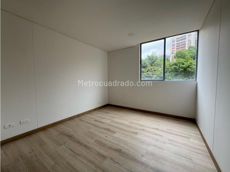 Piso – Envigado, La Mina, Valle de Aburrá - Más