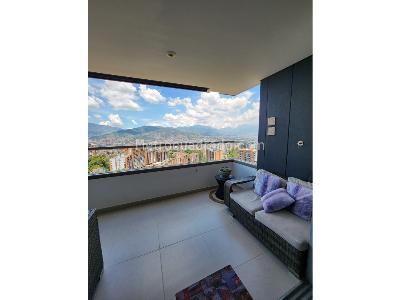 Apartamento en venta en Envigado, Envigado · foto 2 de 18