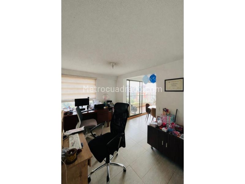 Stylish 2BR Apartment in Belen Loma De Los Bernal - 8