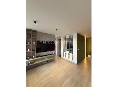 Apartamento de 2 alcobas en venta en Sabaneta, Sabaneta, 84 m² · foto 4 de 9