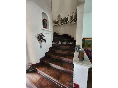 Casa de 5 alcobas en venta en Prado Centro, Medellín, 367 m² · foto 4 de 14