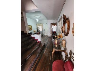 Casa de 5 alcobas en venta en Prado Centro, Medellín, 367 m² · foto 5 de 14