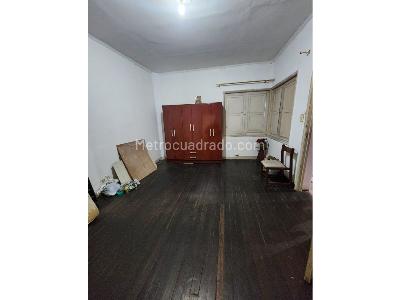 Casa de 5 alcobas en venta en Prado Centro, Medellín, 367 m² · foto 8 de 14