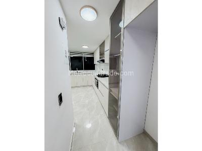 Apartamento de 3 alcobas en venta en Belen La Palma, Medellín, 112 m² · foto 3 de 18
